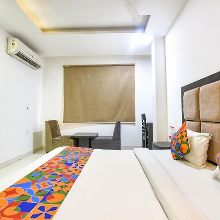 Fabhotel Belwood Near Igi Airport Yeni Delhi Dış mekan fotoğraf